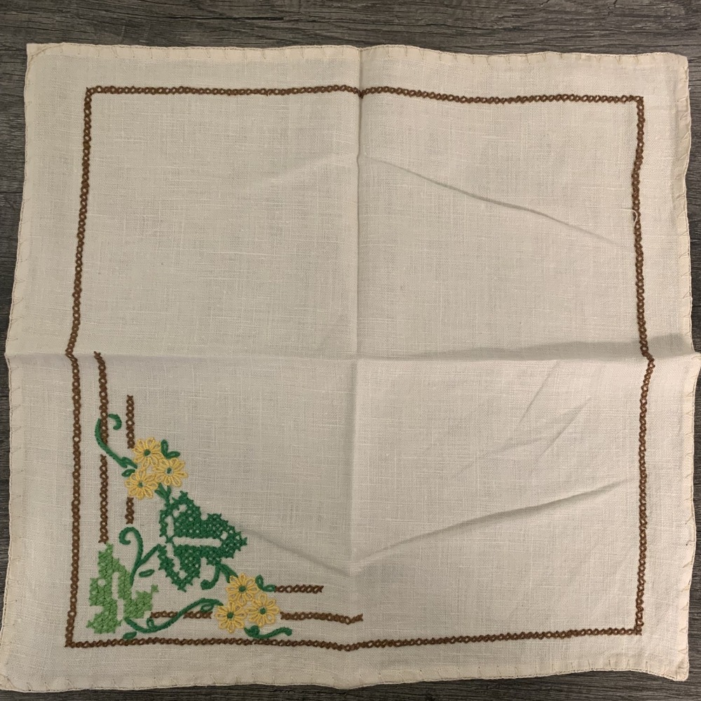Vintage Embroidered Linen Napkins Yellow Floral Set‎ of 8 Cloth Napkins